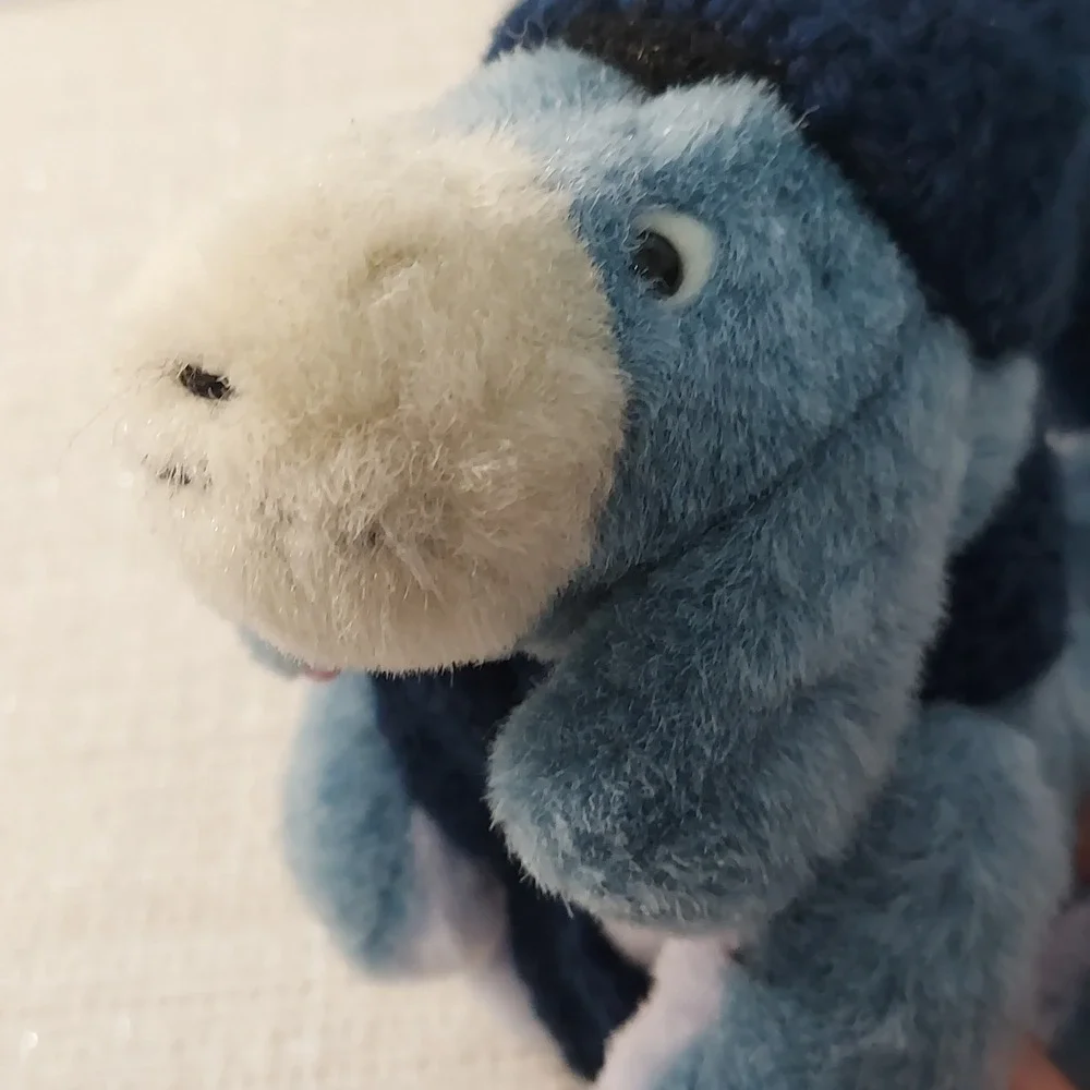 Disney Boyds Collection Eeyore Plush Ornament Blue Knit Hat Scarf Snowflake 6in - Picture 3 of 15